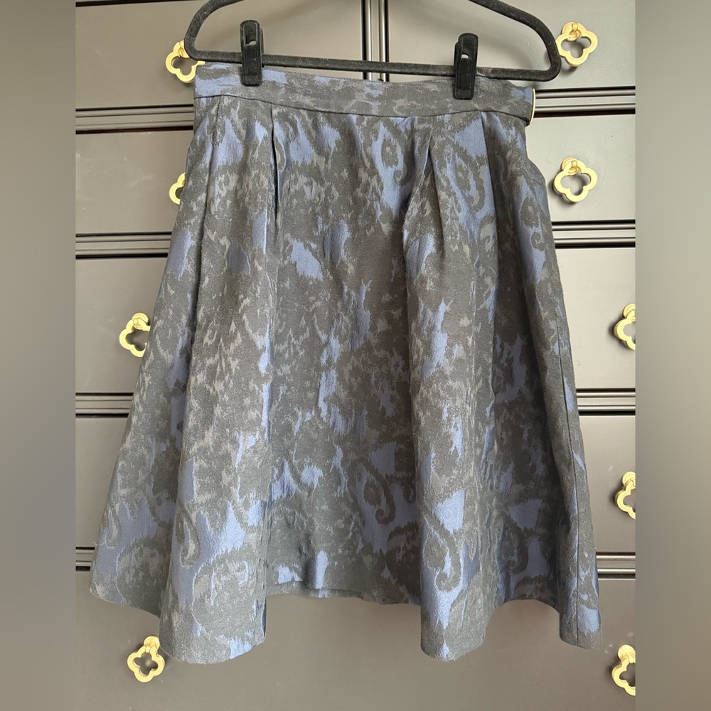 H&M Black and Blue Patterned Skirt, size 12